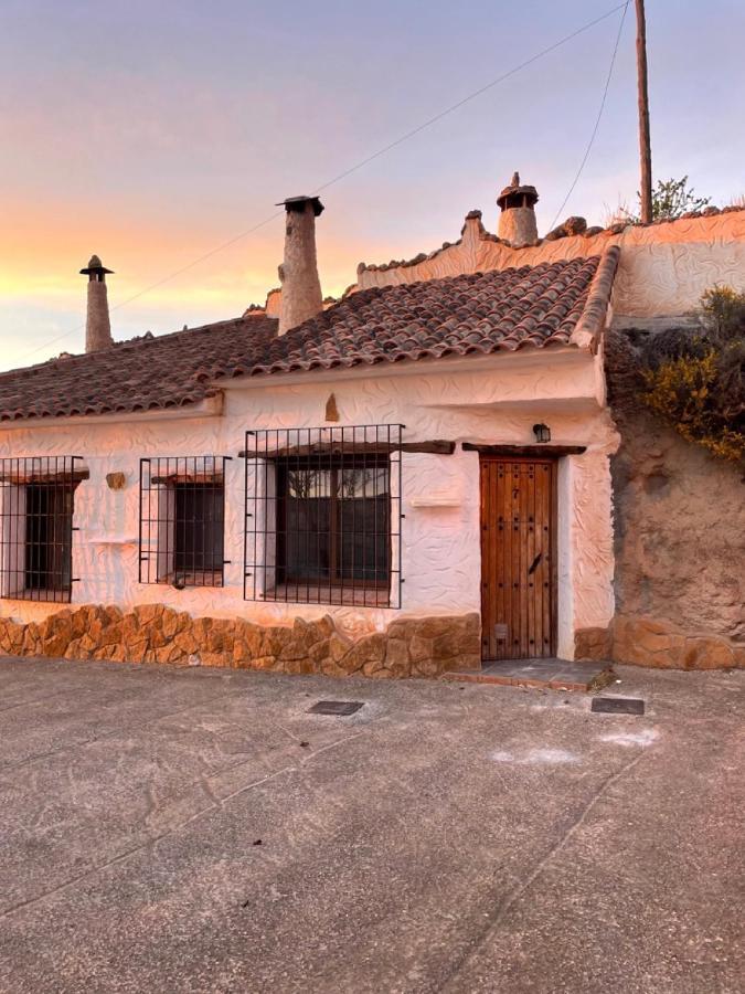 Cuevas El Atochal Origenes Aparthotel